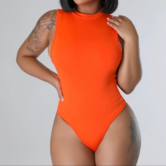 Fringe Bodysuit Short Set - Picture 4 of 7